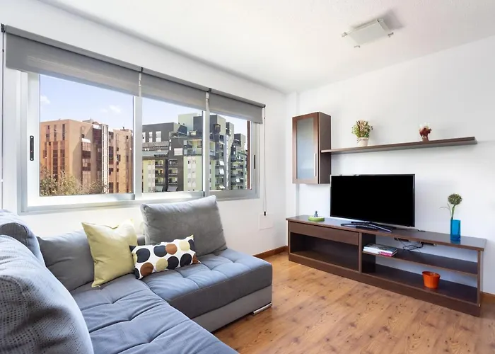 Home2Book Bright Center Apartment Santa Cruz
