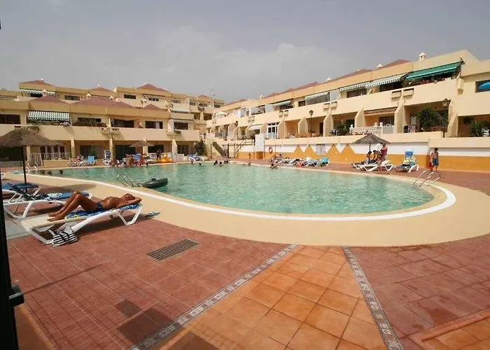 Mare Verde XC | 2 bedroom apartment | sleeps 6 | Playa Fañabe | Top Location