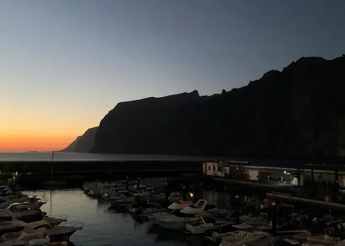 Summertime Sunset Los Gigantes