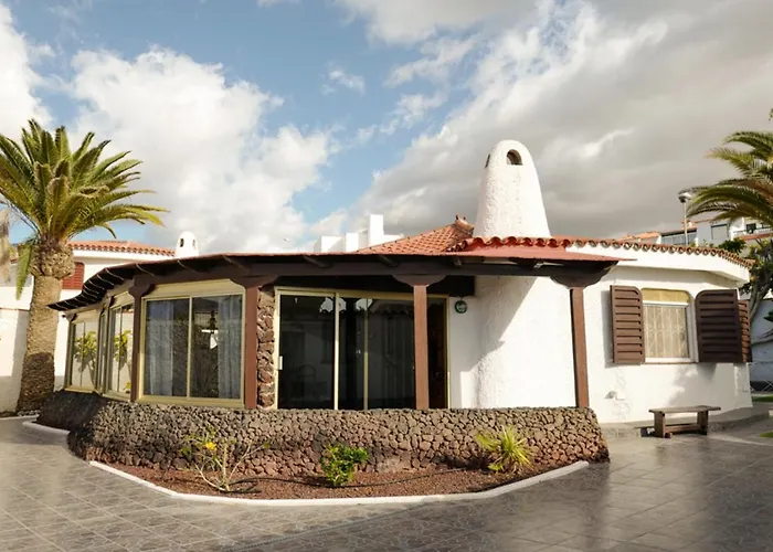 Amazing Garden Villa