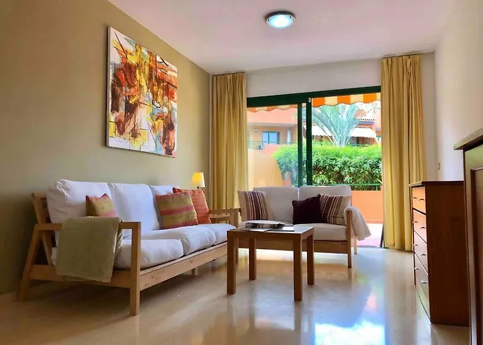 Luminoso Apartamento Con Piscina Y Parking