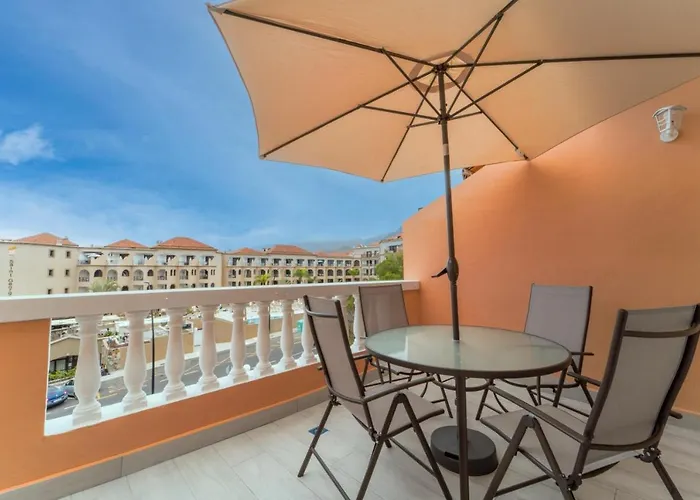 Comfortable Apartment Los Cristianos. Free Wifi.