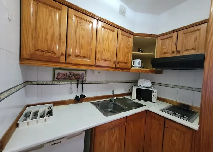 Immaculate 1-Bed Apartment In Arona E308