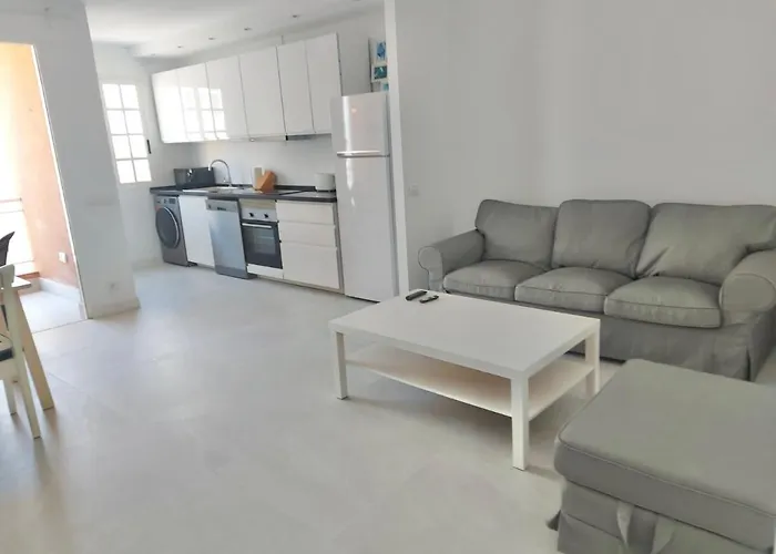 Surfers Lodge