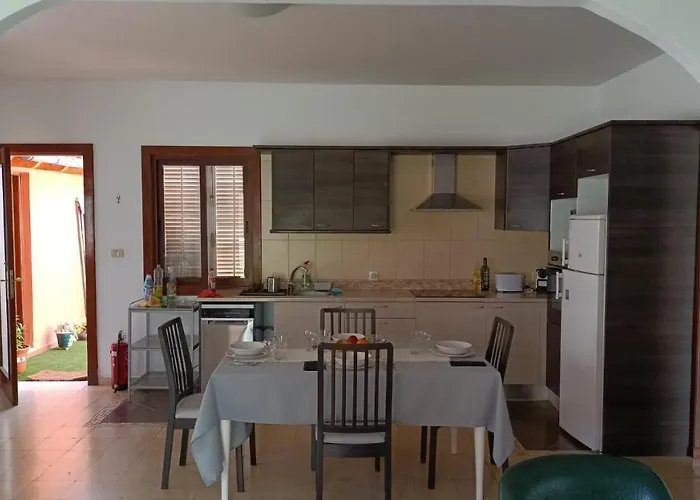 Luxury Penthouse, 50M2 Terrace, Downtown