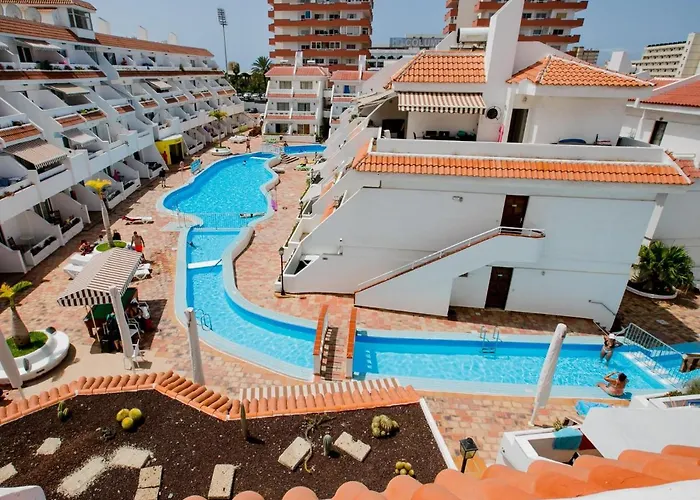 Las Floritas 23 Terrace And Swimming Pool
