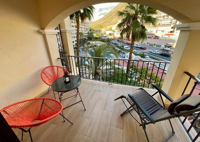 Castle Harbour Los Cristianos Beautiful Studio With Pool View