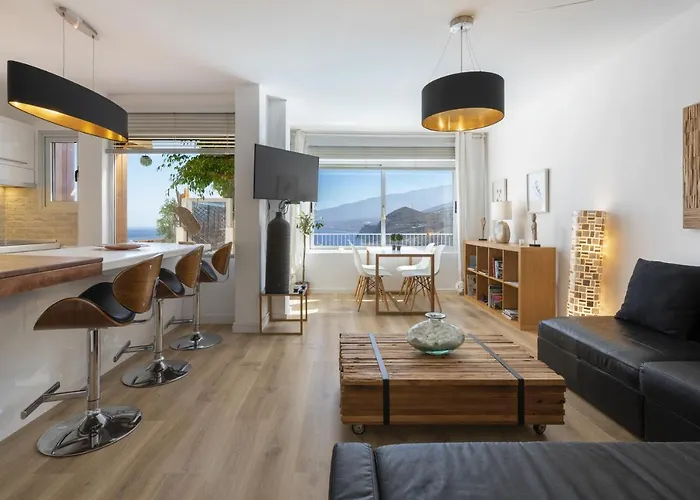 Home2Book Breathtaking Atlantic Views Apartment
