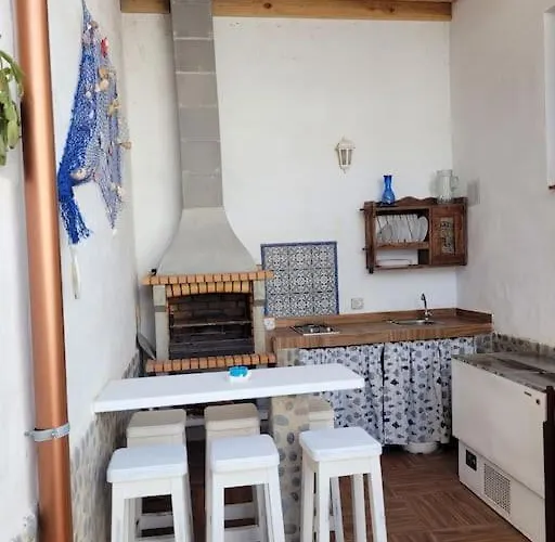 Casa Brisa Marina, En Tranquilo Pueblo Costero.