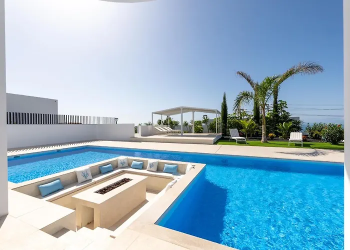 Villa Andrea, Quiet Luxury, Sunset With Sea Views