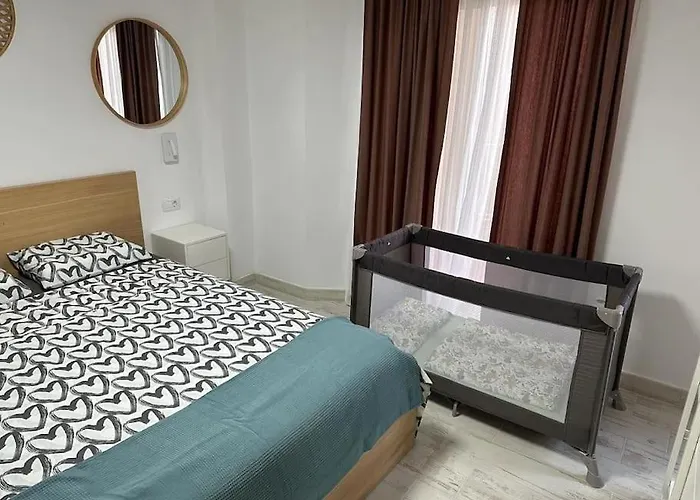 Renovated Modern Apartment In The City Center