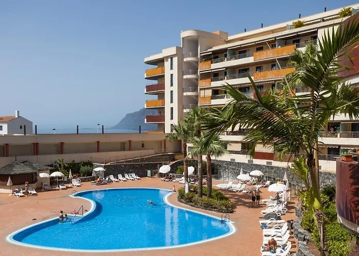 M&R Apartamento - Swimming Pool - Garage - Ac