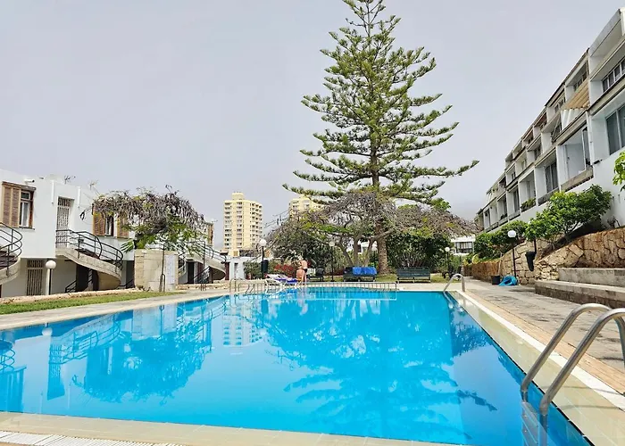 Holidays Beach & Pool ,Aircond , Las Americas