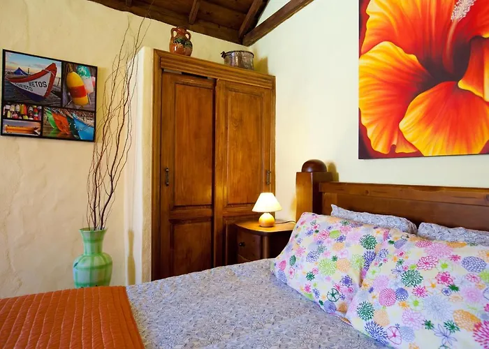 Casa El Mirlo: Paraiso Rural Con Piscina Y Hermosos Jardines En Icod De Los Vinos, Tenerife - Es-279-20