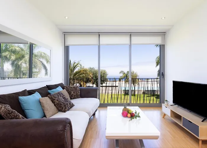 Home2Book Cozy Apt Santa Ursula, Sea Views & Pool