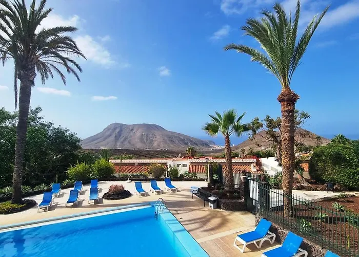 Villa Azure Horizon And Breeze - Panoramic Ocean View And Heated Pool