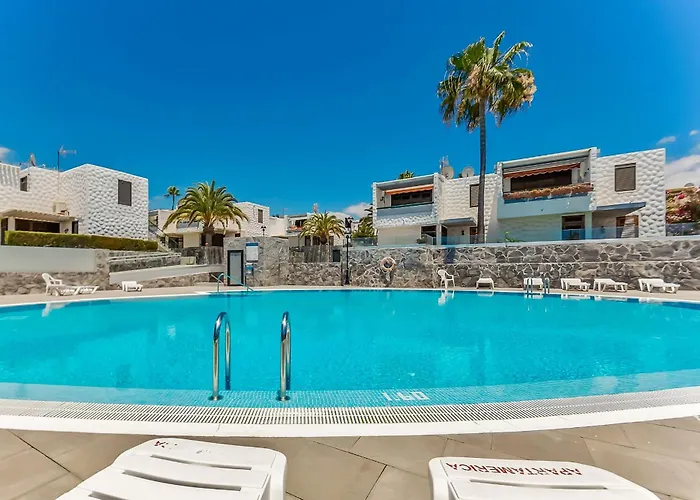 Two Bedroom Apartment, Near Playa De Las Americas, Free Wifi, Pool