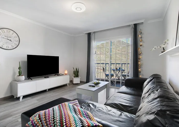 Las Teresitas Beach Apartment