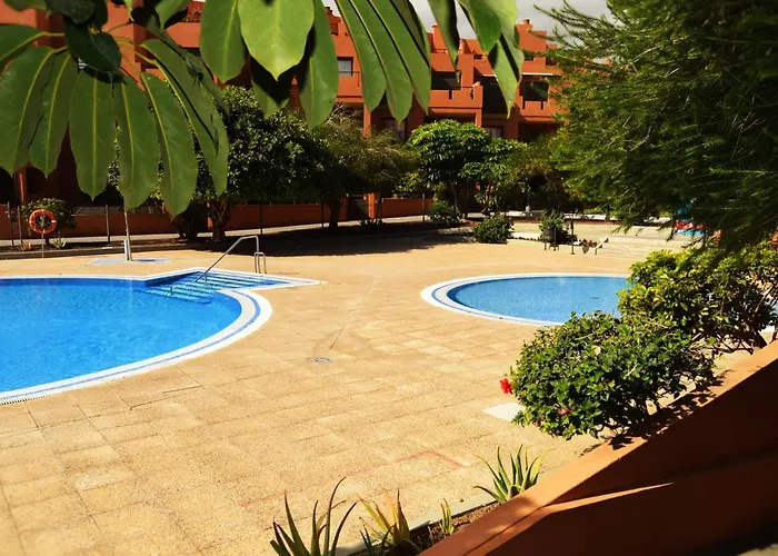 Alquilaencanarias El Medano Sotavento, Great Terrace And Beach