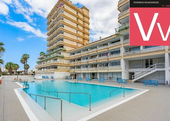 Las Americas - 1 Bedroom - Flayla-H