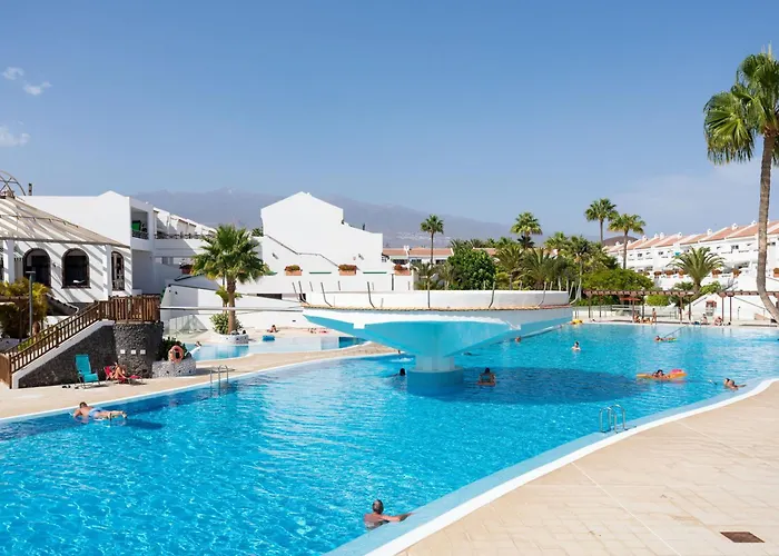 Live Don Jose Two Hundred And Five With Huge Pool And Teracce