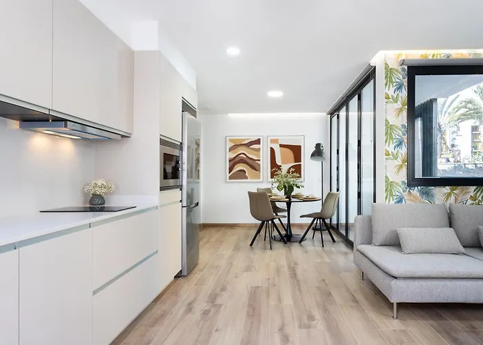 Sunnyland Apartment Cruz