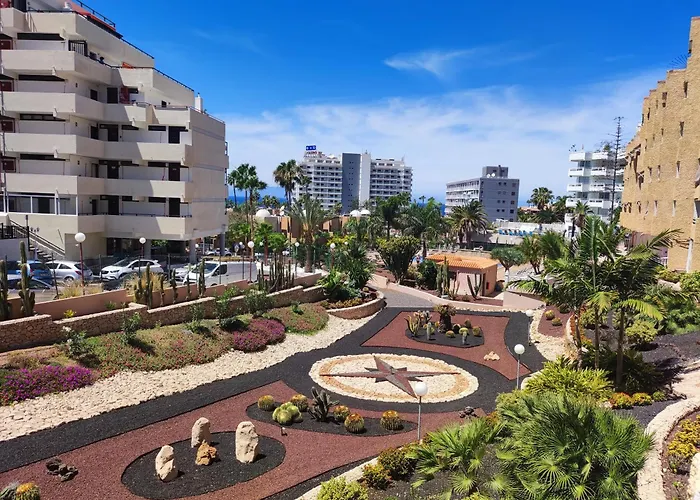 Luxury Suite Borinquen With Parking And Swimming Pool