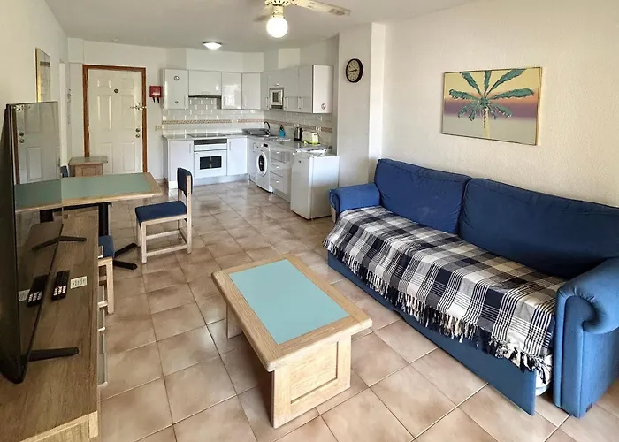 Castle Harbour 1 Bedroom Garden View C102