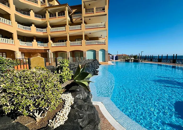El Nautico Coral Suites