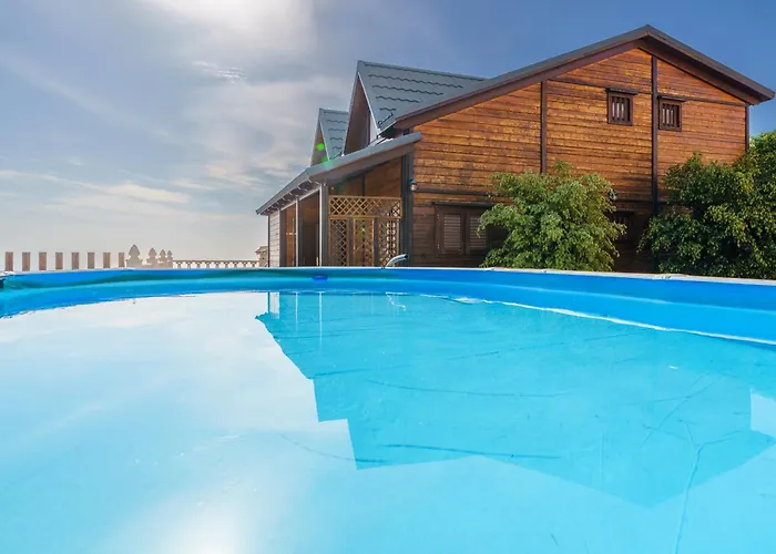 4Br Candelaria Wooden House -Pool, Views & Parking