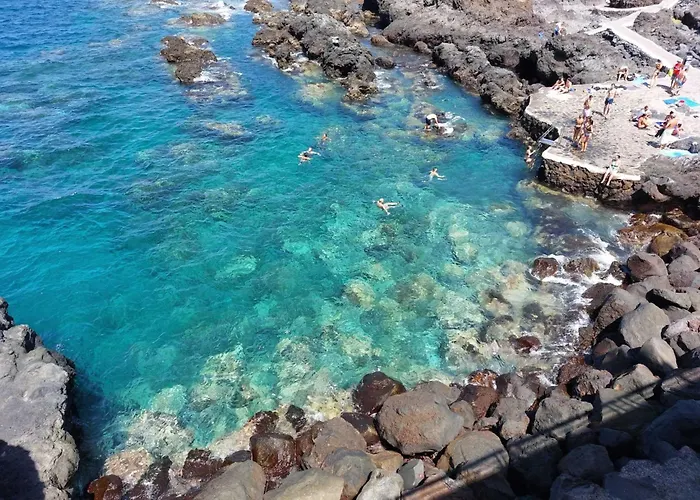 Appartamento Con Terrazza Soleggiatapiscina Sc788