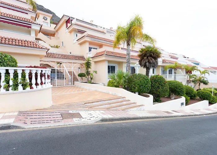 Eden Rentals Hermosas Vistas Al Oceano Y Los Acantilados