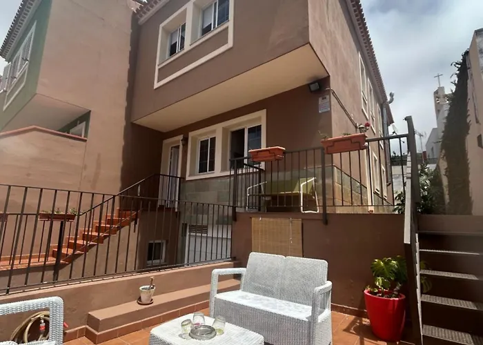 Chalet Banot Patio Privado Rutas Senderismo