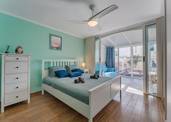 Gorgeous Apartment In Callao Salvaje