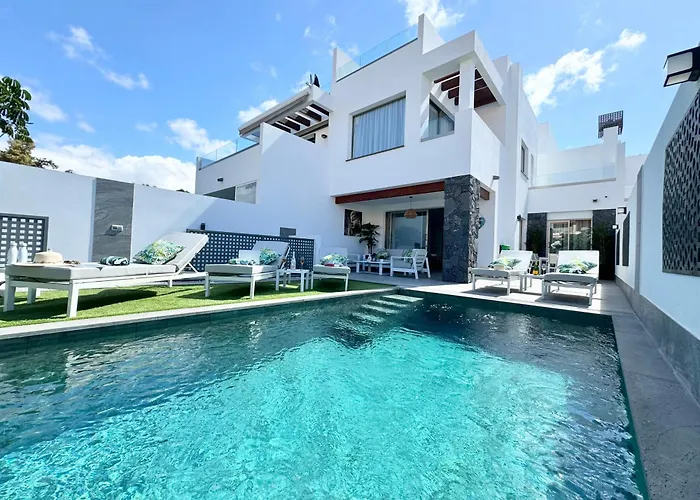 Welcome To Villa Bali A Luxurious Modern Getaway