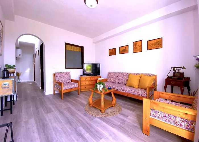 Tropicalidays Mountain Haven Retreat