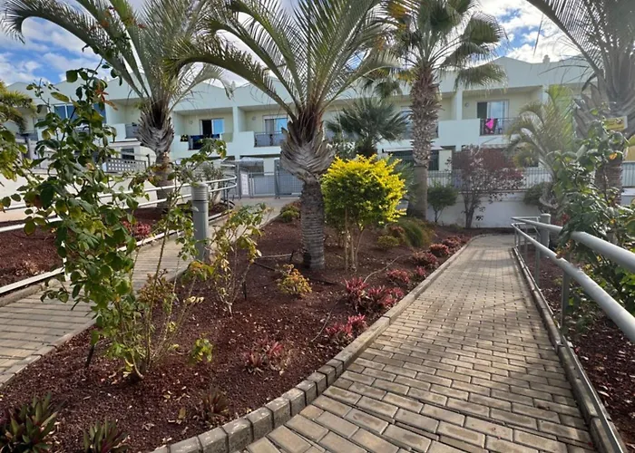 Oasis-Family Townhouse