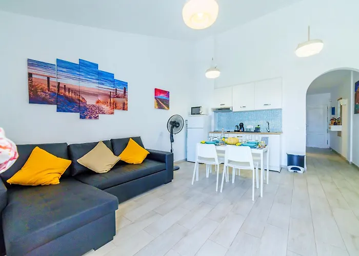 Precioso Y Confortable Apartamento En El Sur