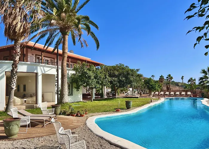 Spacious, Well Appointed, In A Wonderful Raised Location And Stunning Sea Views