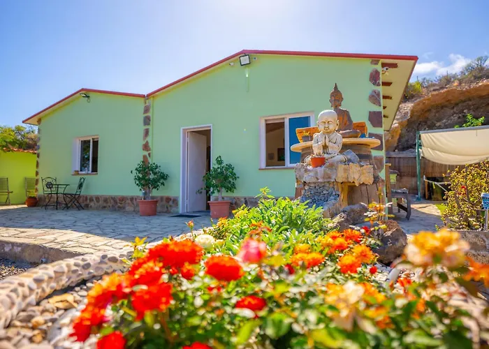 Casa Rural Buda Terra