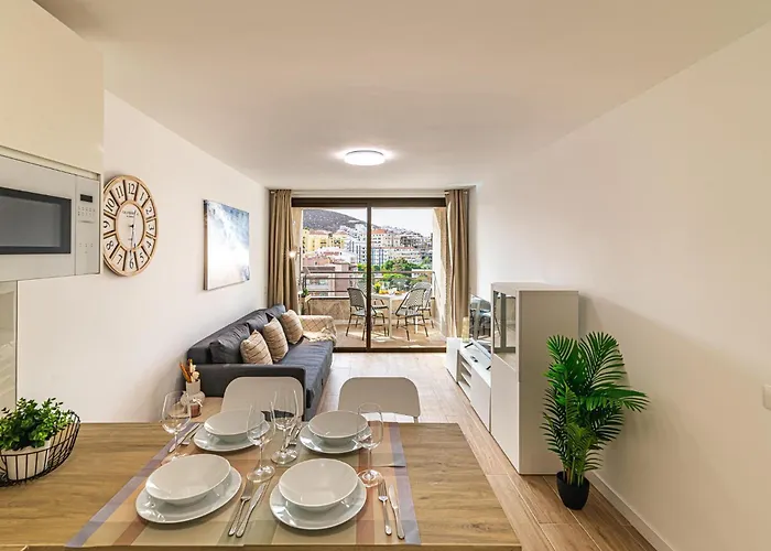 Los Cristianos - Valdes Center 2 - As De Casas