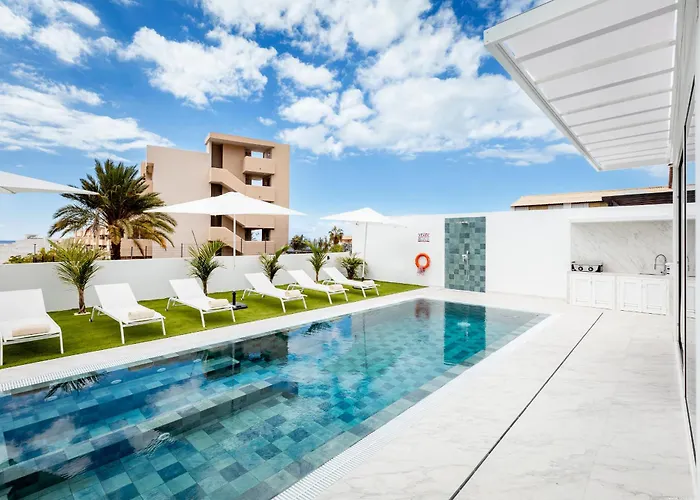 Villa Michelle Private Oasis Heated Pool And Wifi