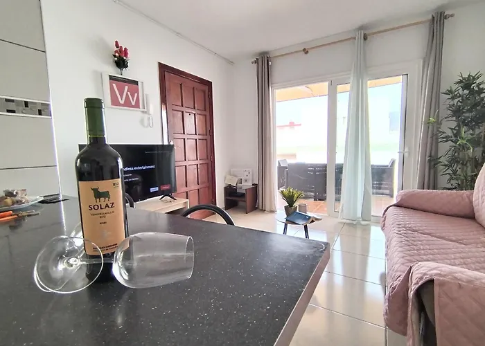 Rentenerife Kitesurf & Chill El Medano