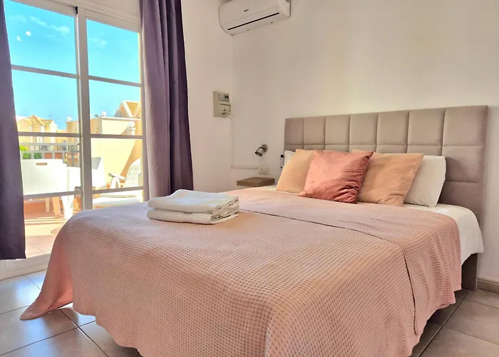 Light And Cosy Apartment In 100 Meters From The Beach Costa Adeje