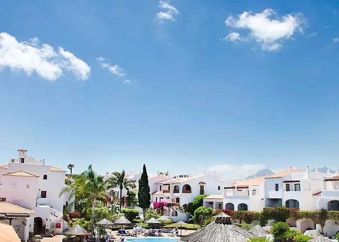 Fairways Club - Teide View Oasis - Heated Pool, Family Apt