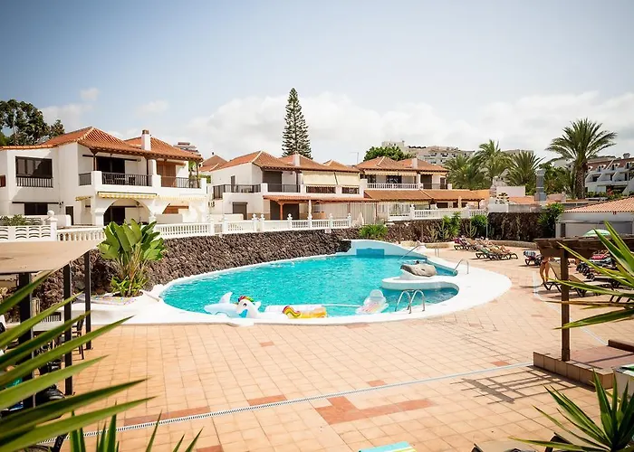 Sunny Large Terrace Apartment In Center Of Las Americas