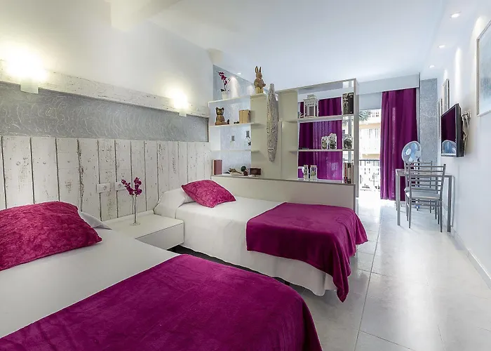 Seguro De Sol Studios