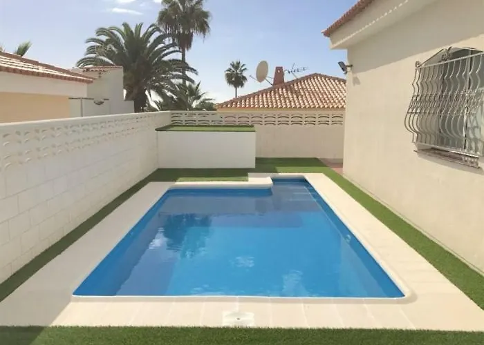 Chalet 83 Con Piscina Privada