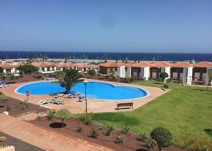 Marina Golf Apartments