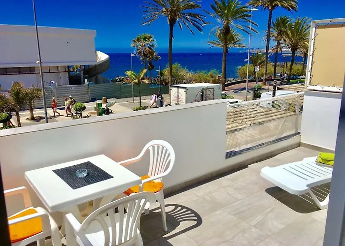 Beachfront Studio Las Americas